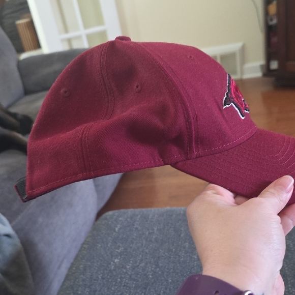 Arkansas Razorbacks Red Hat, Adjustable - Picture 6 of 6